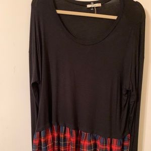 Free Bird, Black & Red Tunic, Large